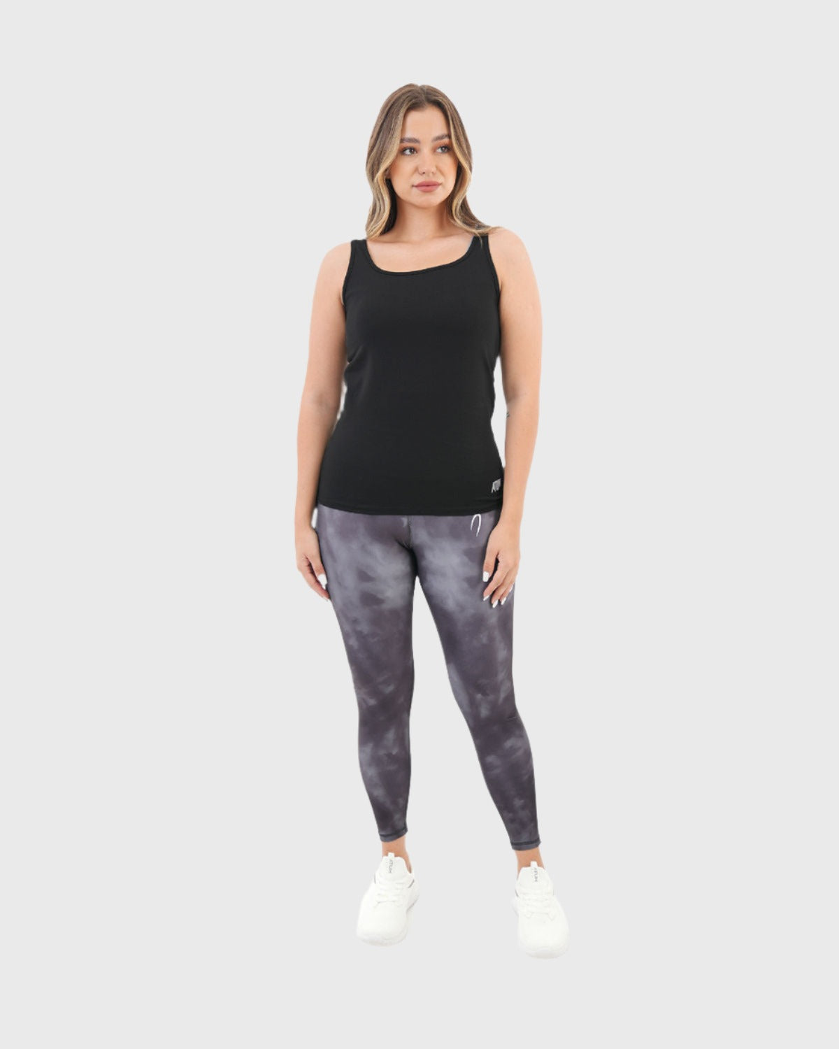 ATUM| Basic Women's Tank Top - Black