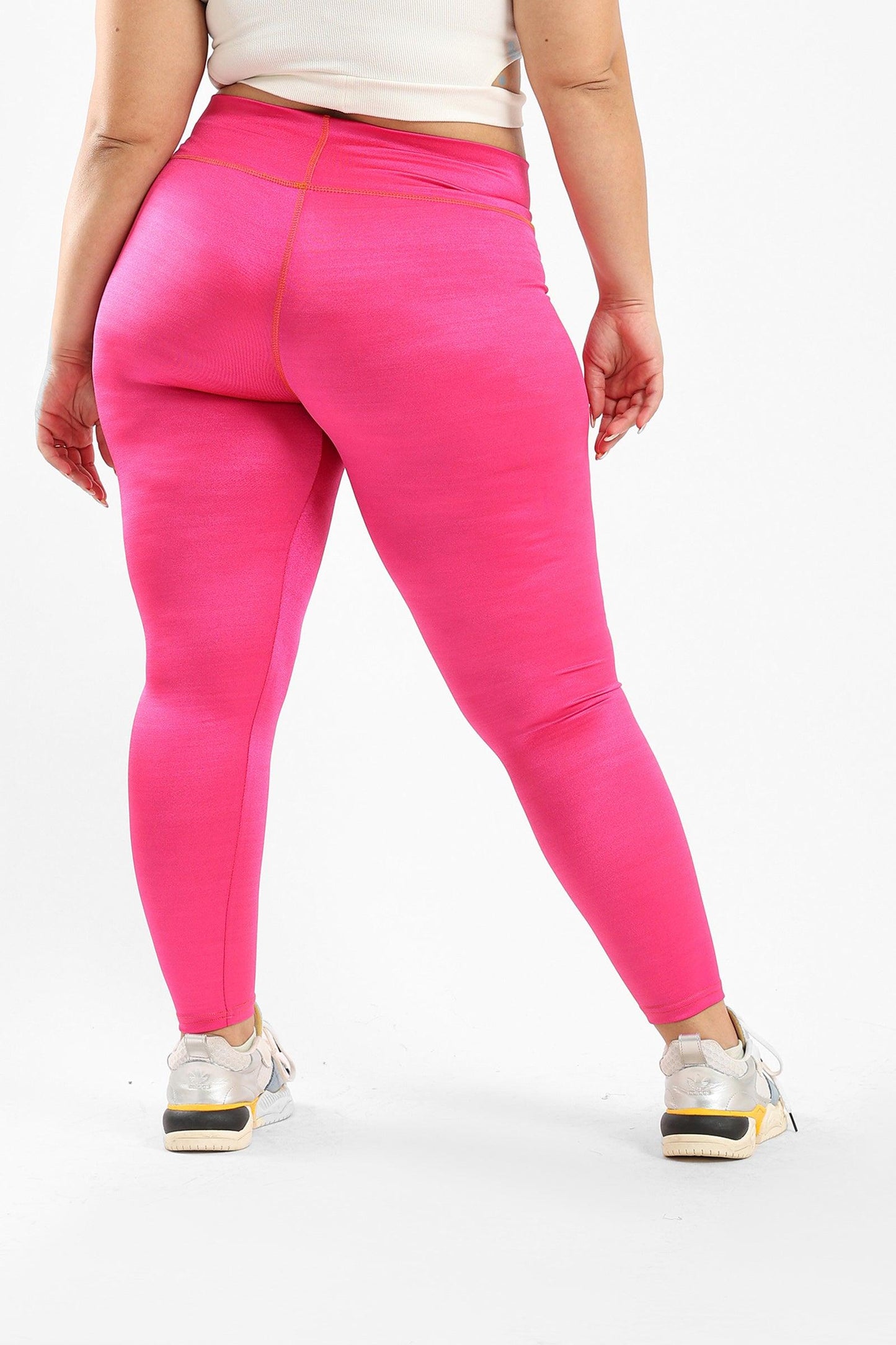 High Rised Leggings with Stitching