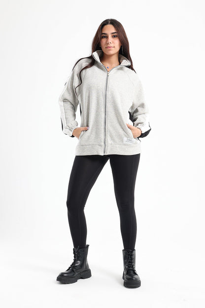 سترة رياضية ملونة