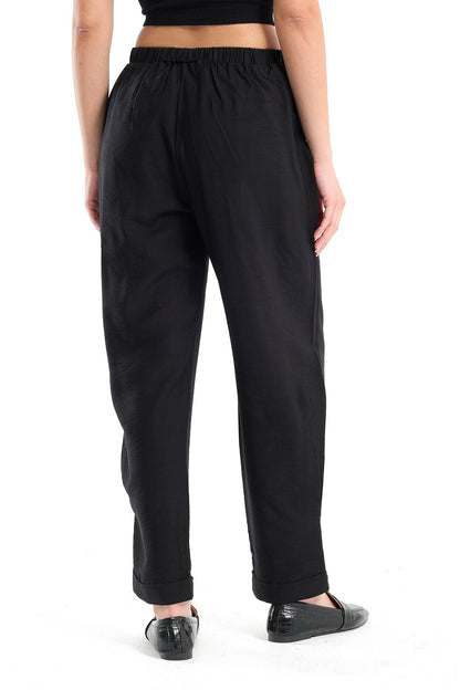 بنطال سادة مناسب للصديق