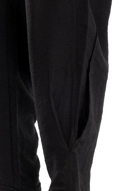 بنطال سادة مناسب للصديق