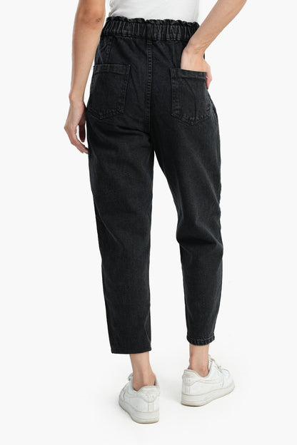 بنطال جينز بطول الكاحل بقصة "مام فيت"