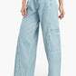 Wide Leg Jeans in Back Flap Pockets