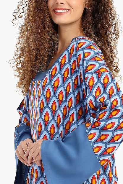 فستان كبير الحجم مطبوع بالكامل