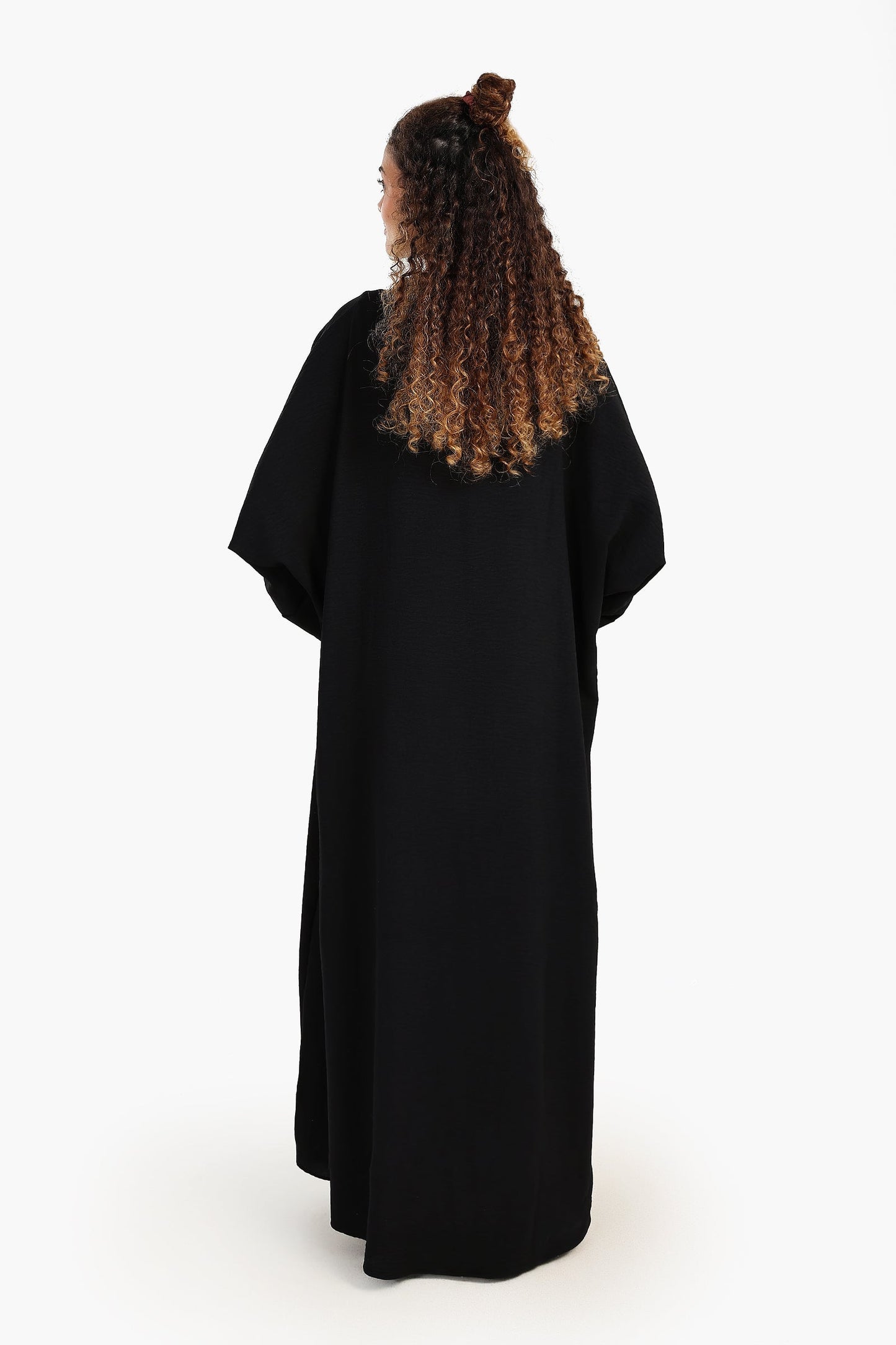 فستان كبير الحجم بطول الكاحل