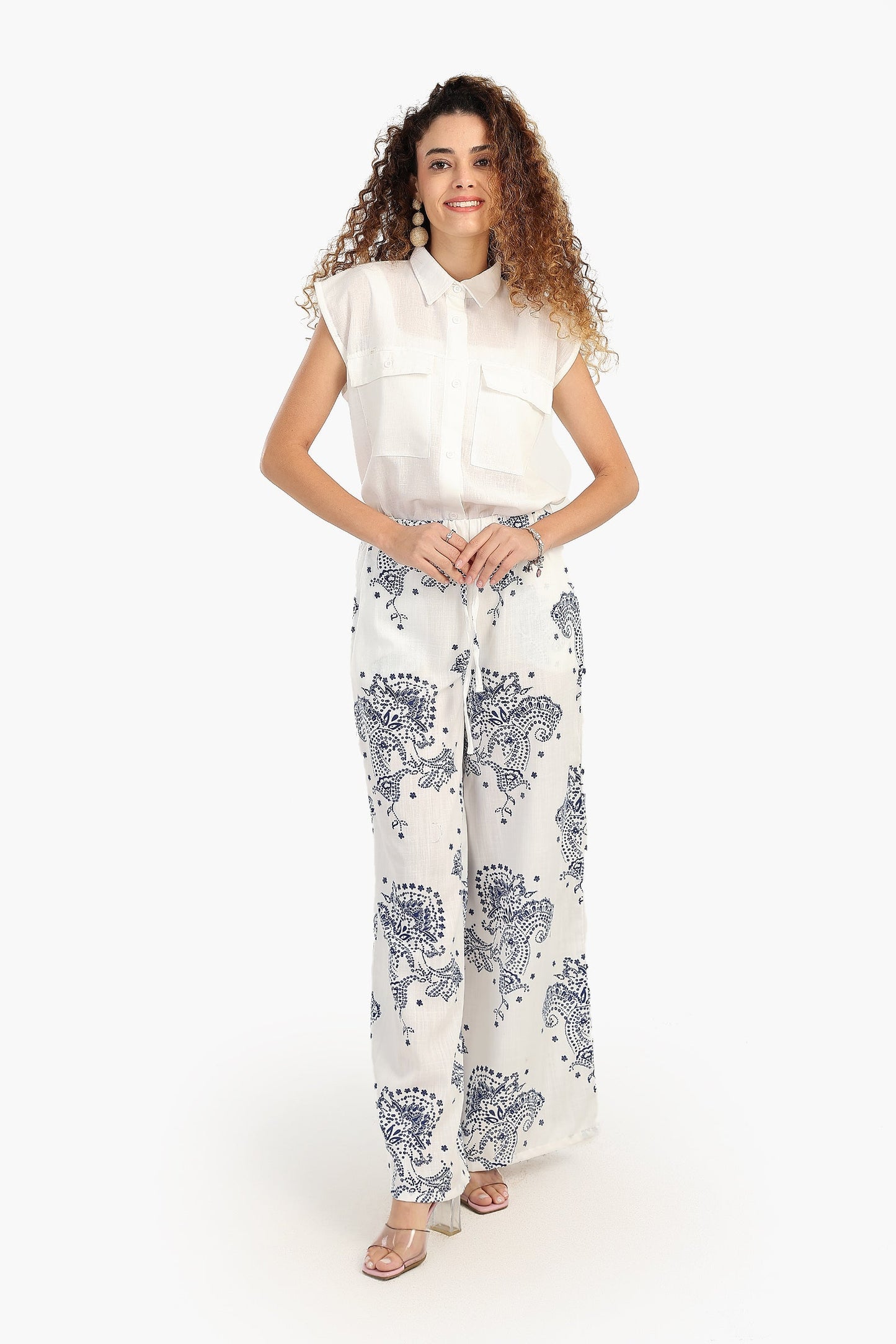 قميص كلاسيكي من مزيج القطن