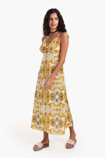 فستان ميدي مطبوع بفتحة رقبة على شكل حرف V