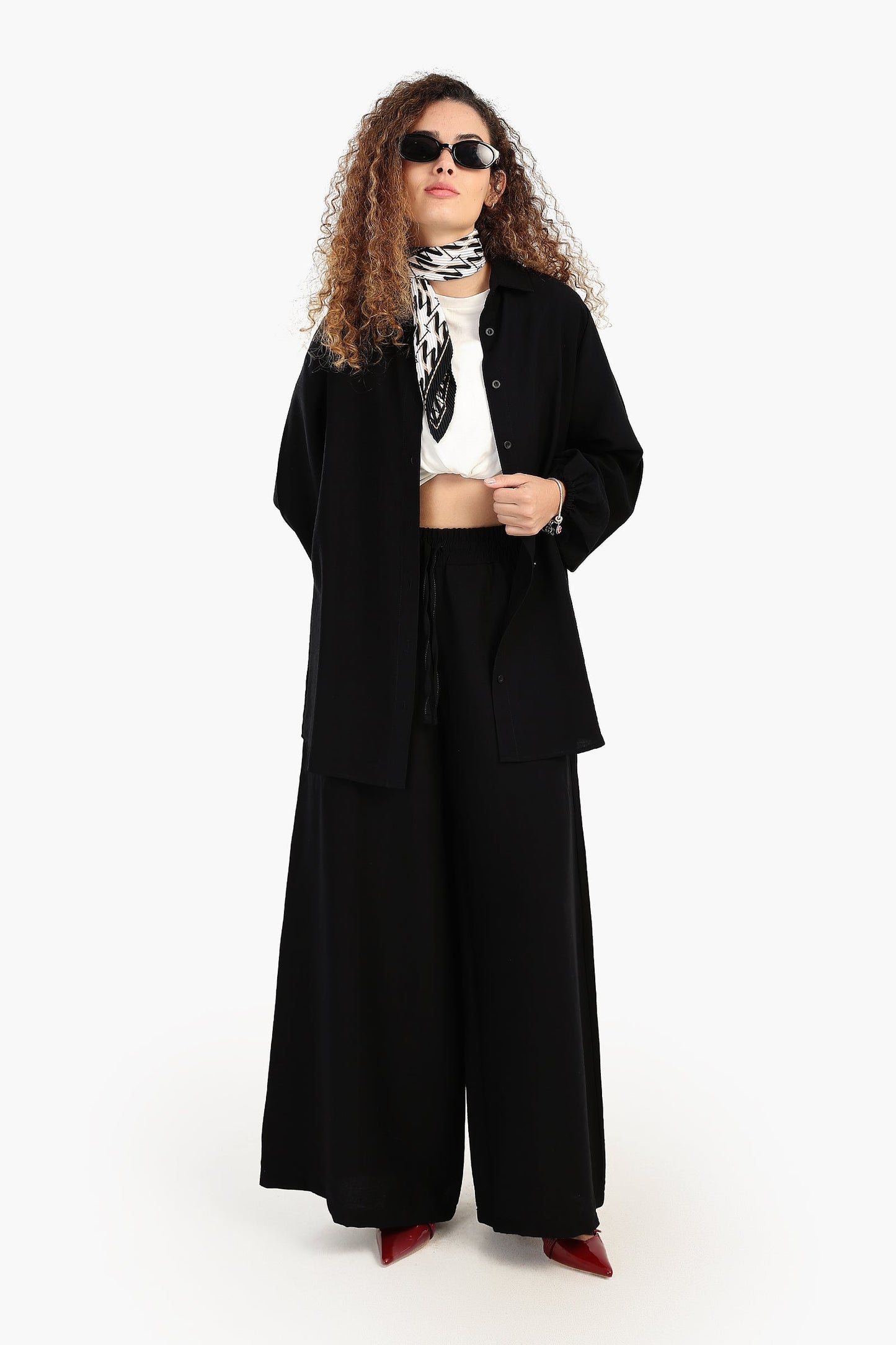 بنطلون كتان واسع الساق