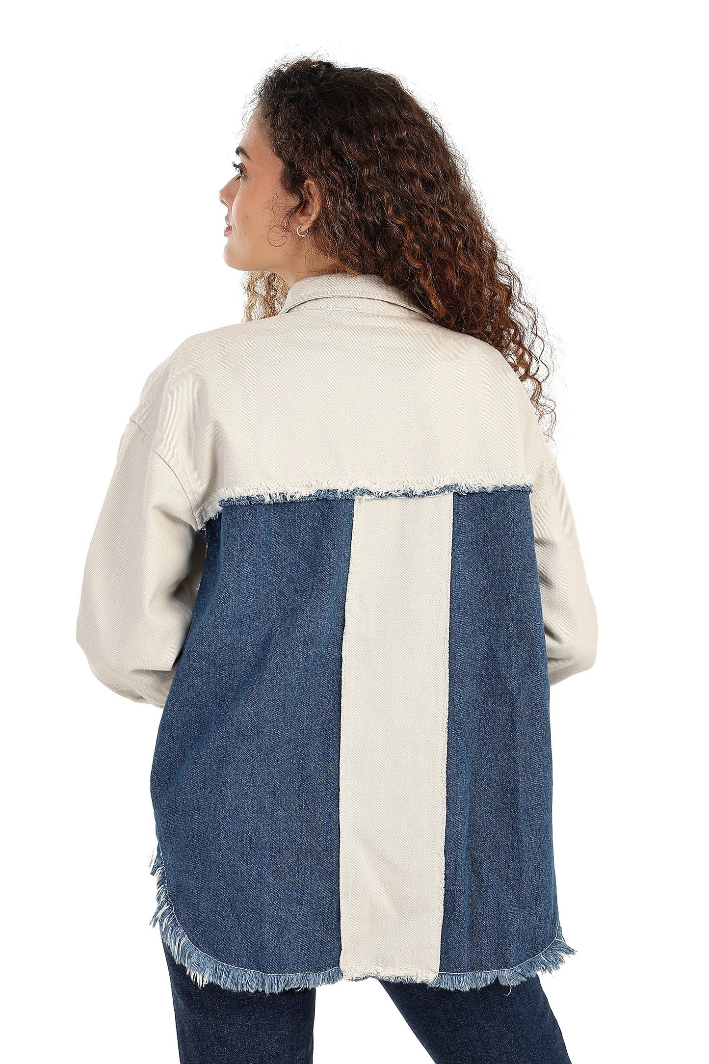 قميص من الجبردين والدنيم