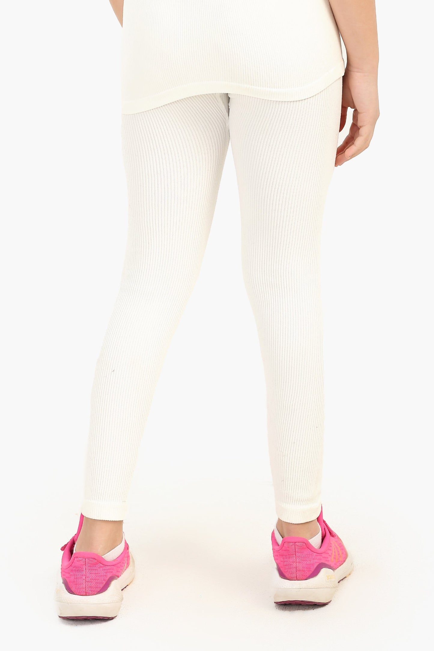 بنطال ضيق مضلع للبنات