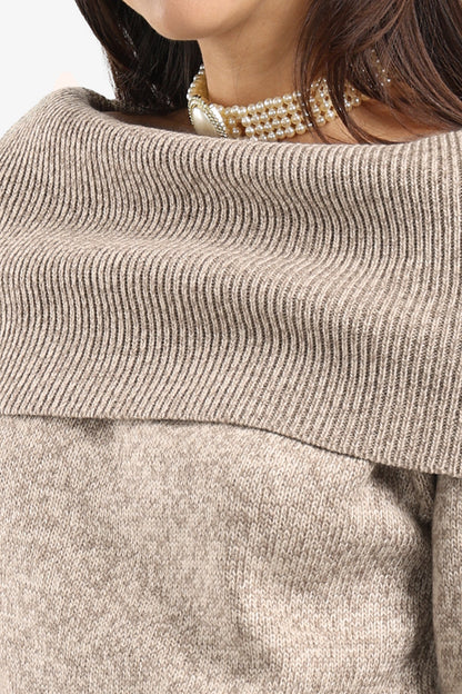 Off-Shoulder Ribbed Pullover