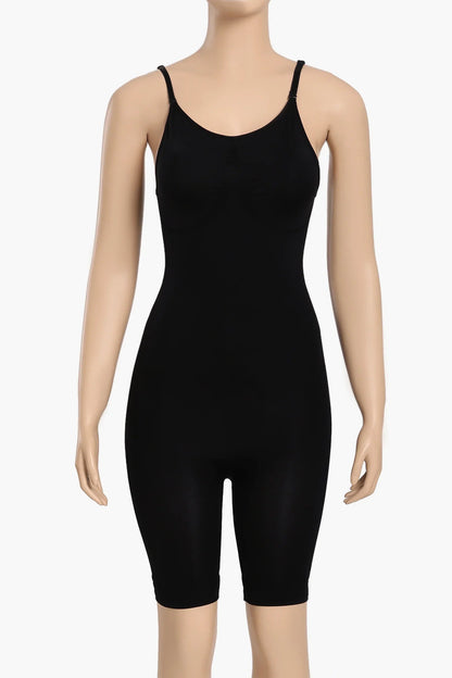 مشد للجسم بدون درزات حتى منتصف الفخذ