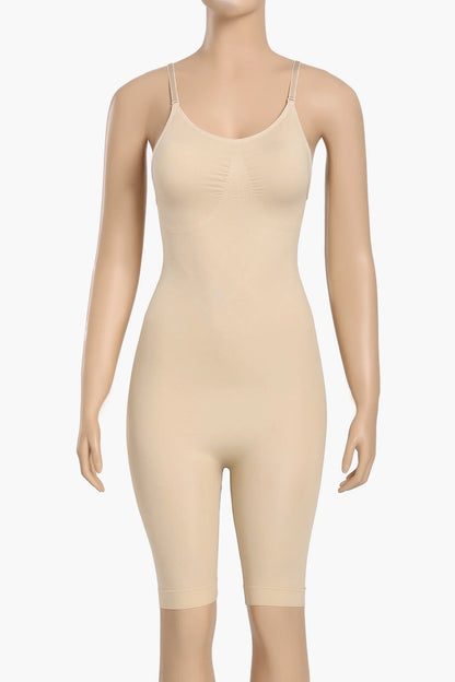 مشد للجسم بدون درزات حتى منتصف الفخذ