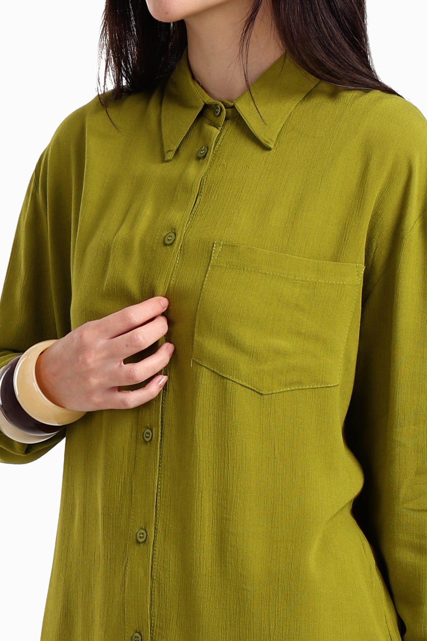 قميص صالة كلاسيكي ذو ياقة