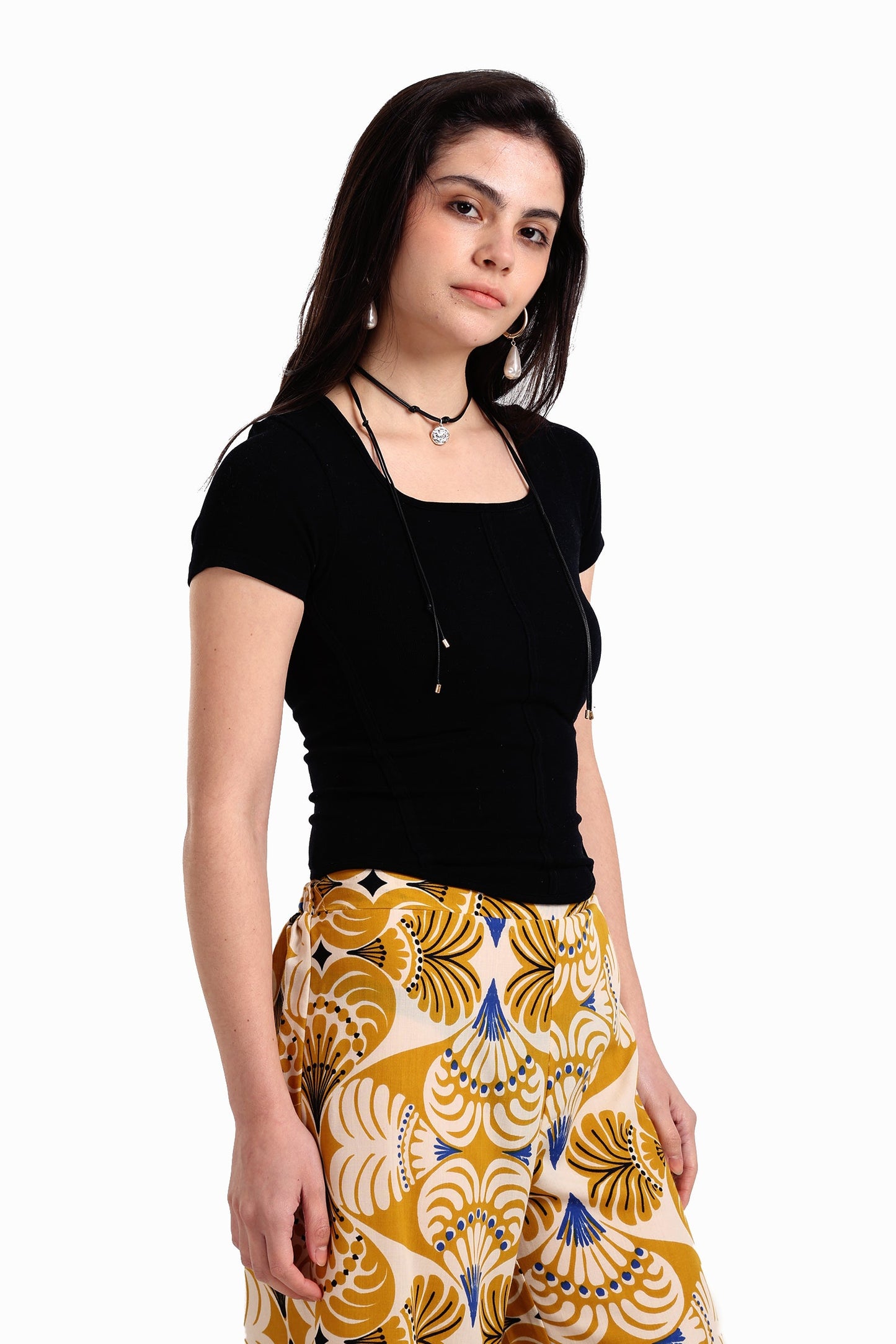 الجزء العلوي المضلع الأساسي