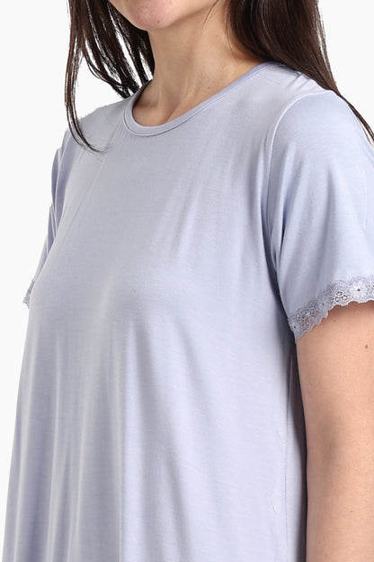 Lightweight Nightgown with Lace