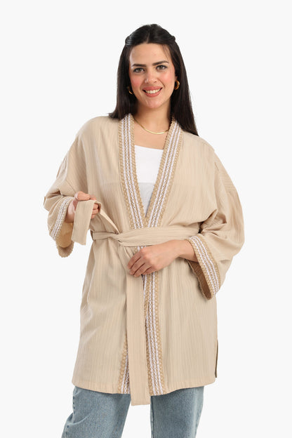 كيمونو مضلع مع تطريز