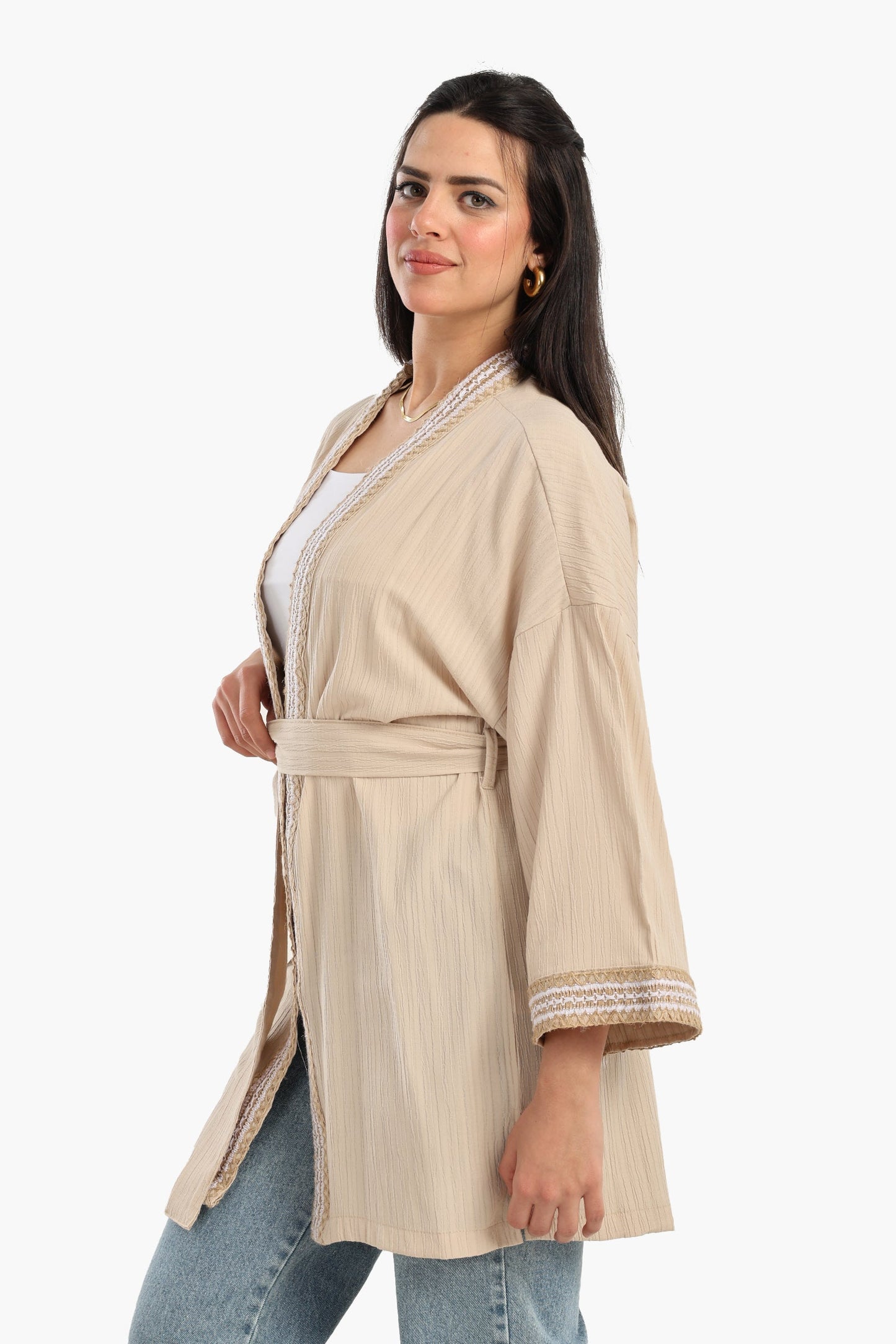 كيمونو مضلع مع تطريز