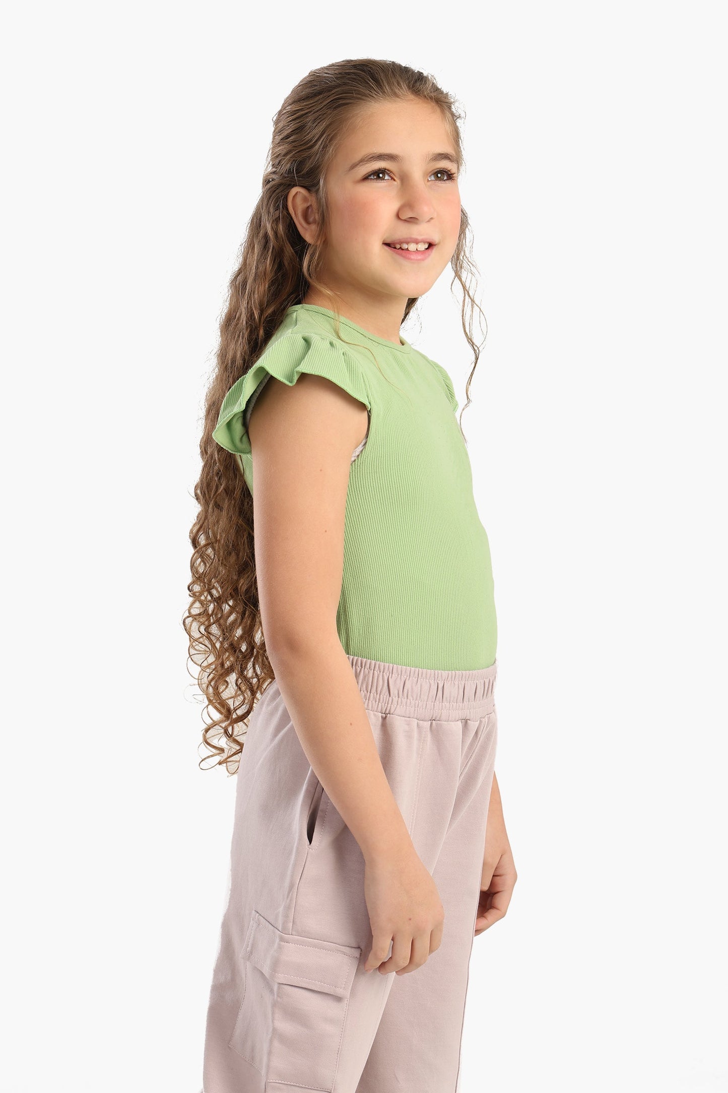 بلوزة مضلعة بكشكشة للبنات