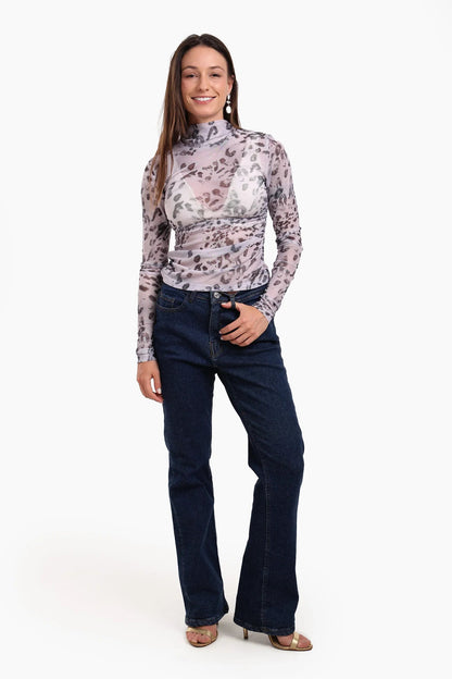 بلوزة شبكية بطبعة جلد النمر