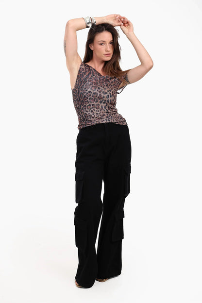 بلوزة بطبعة جلد النمر بكتف واحد