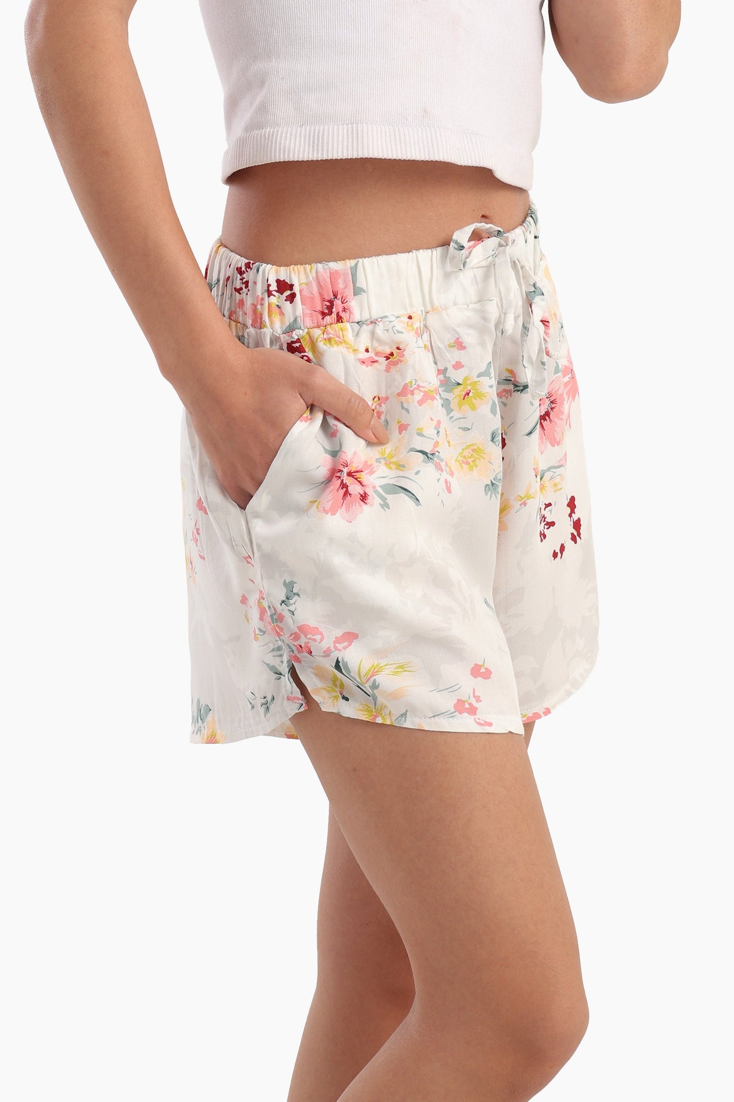 شورت بيجاما مطبوع عليه زهور