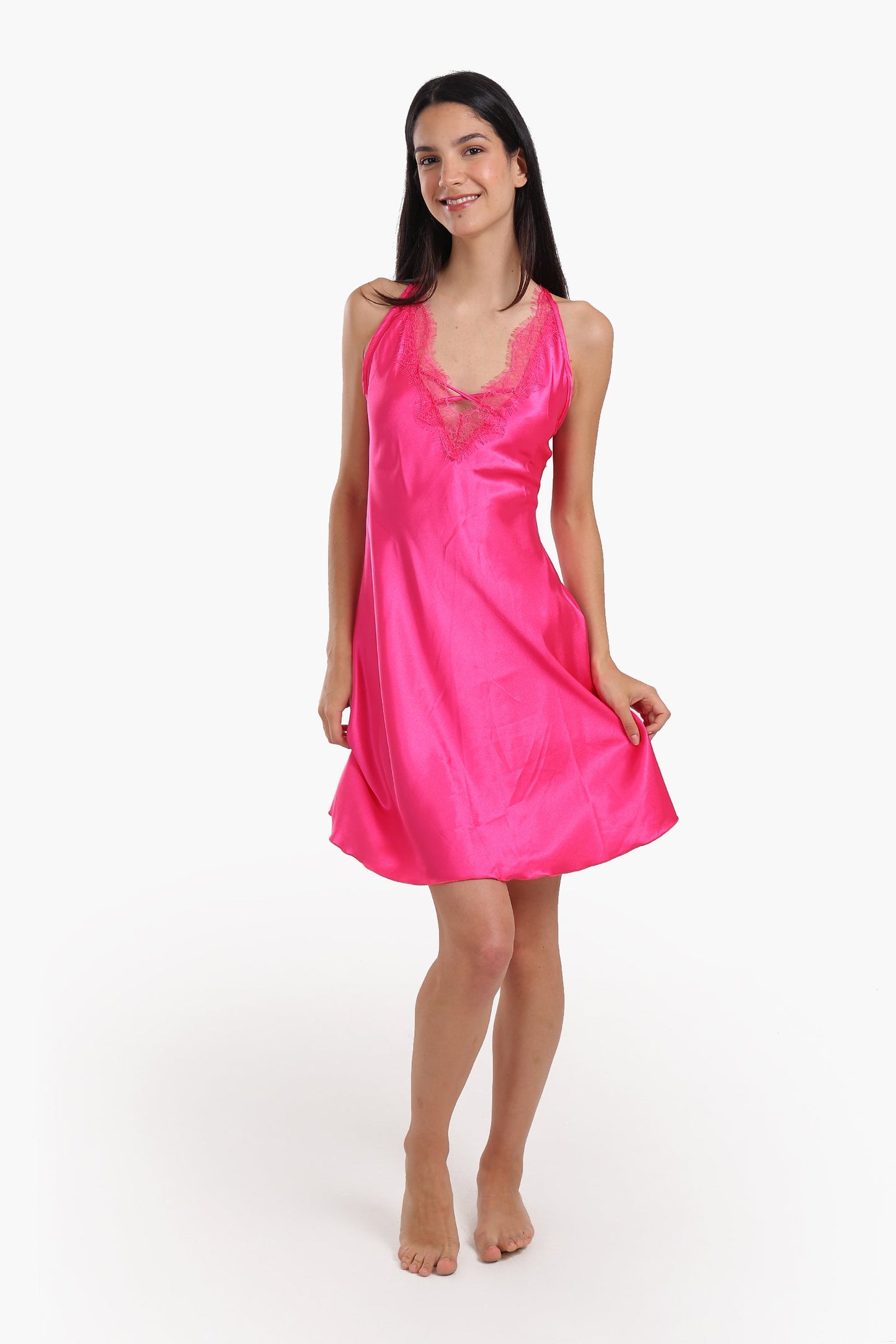 قميص نوم متقاطع من الأمام والخلف