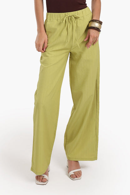 بنطال استرخاء مضلع