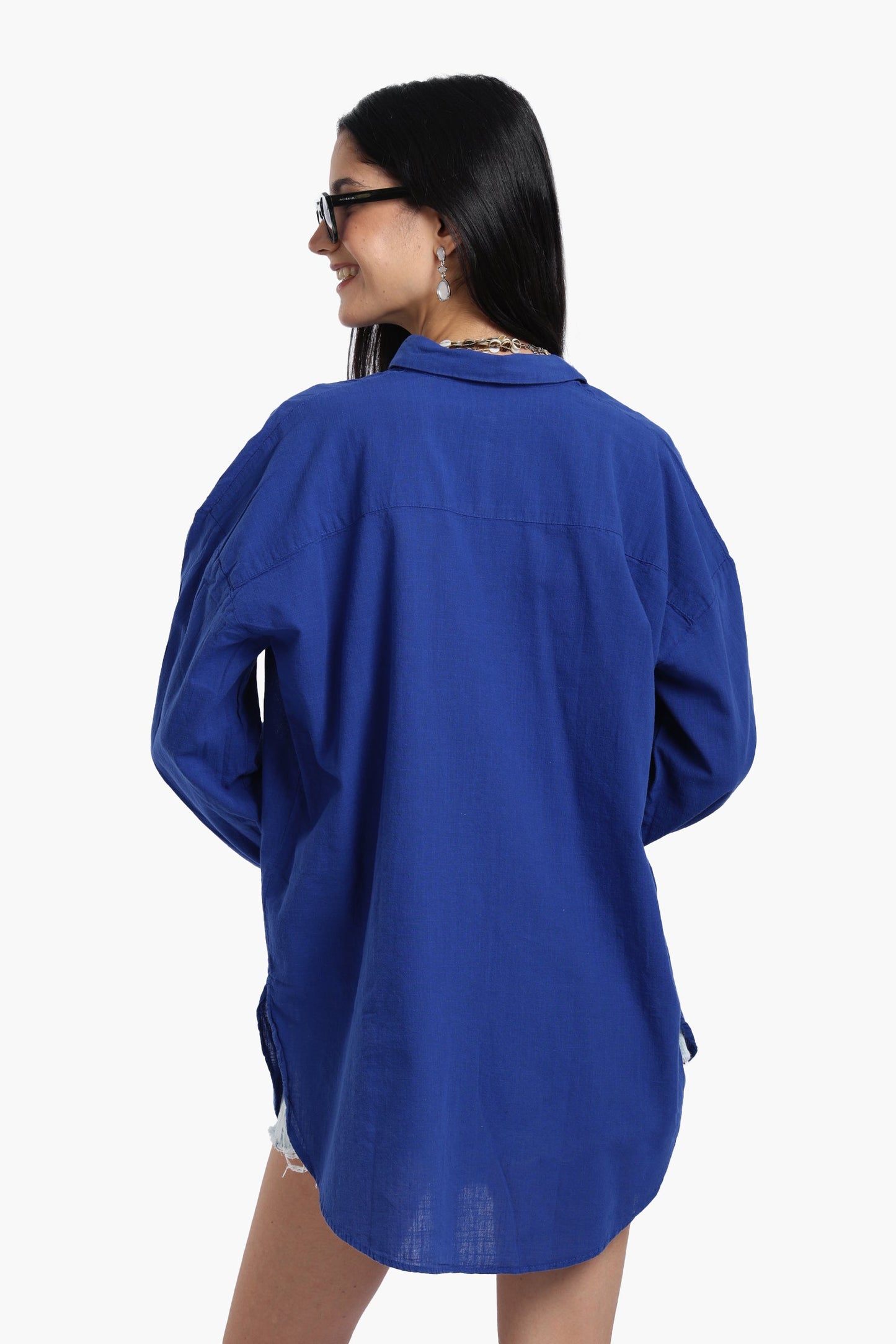 قميص كتان بأكمام منخفضة