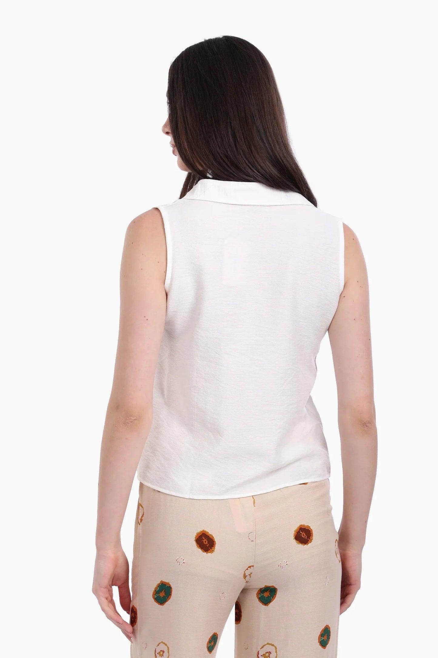 Collared Sleeveless Shirt