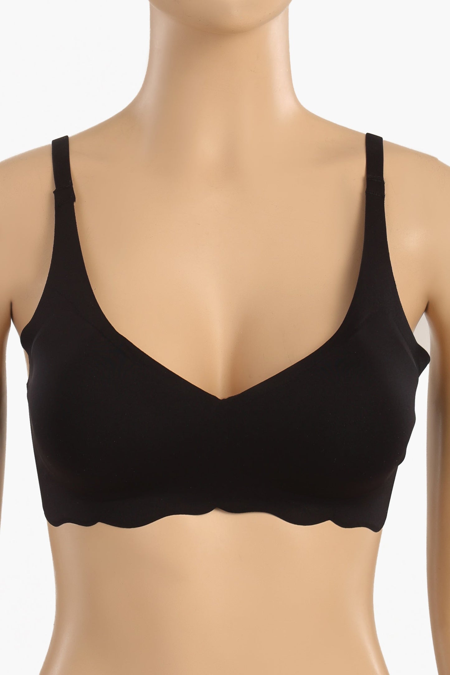 حمالة صدر ذات حافة مقطوعة بالليزر