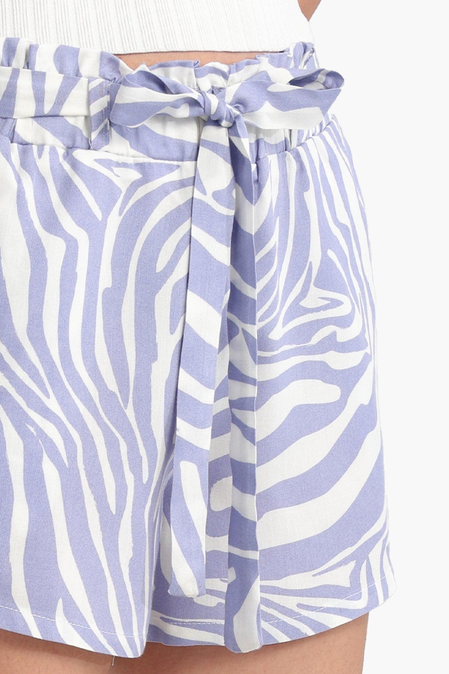 شورت بيجامة مع جيوب جانبية