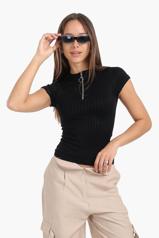 بلوزة نصف سحاب بدون خياطة منسوجة بخيوط مضلعة