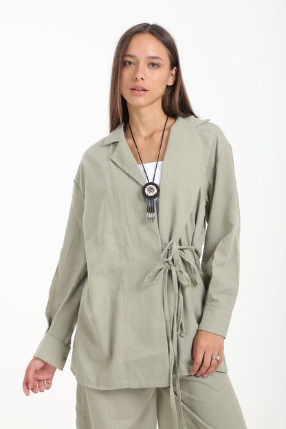 كارديجان بتصميم ملفوف ومرصع بالترتر