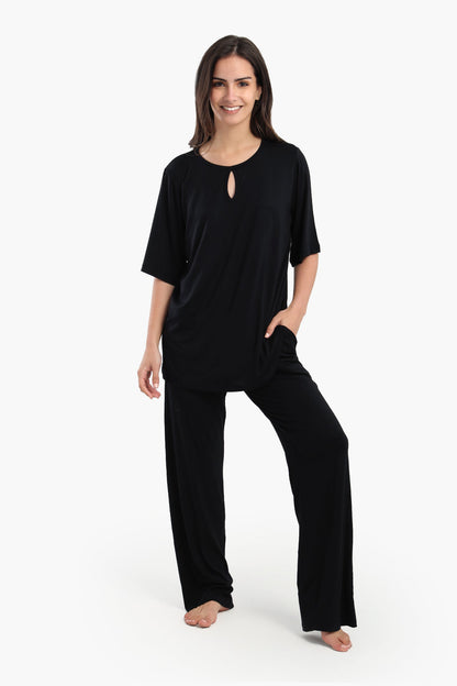 Pyjama Set with Keyhole Top