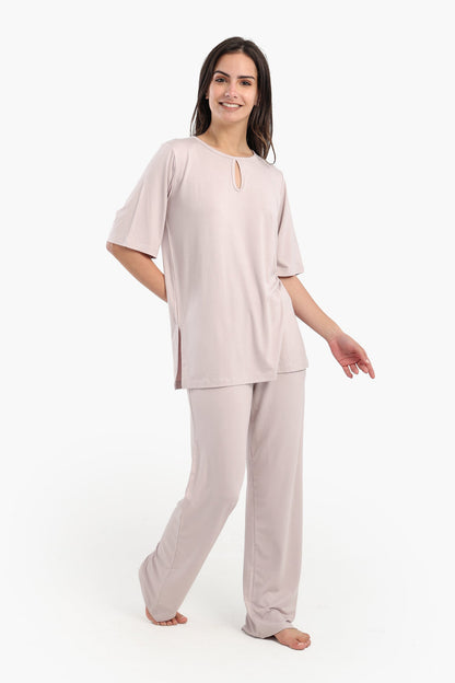 Pyjama Set with Keyhole Top