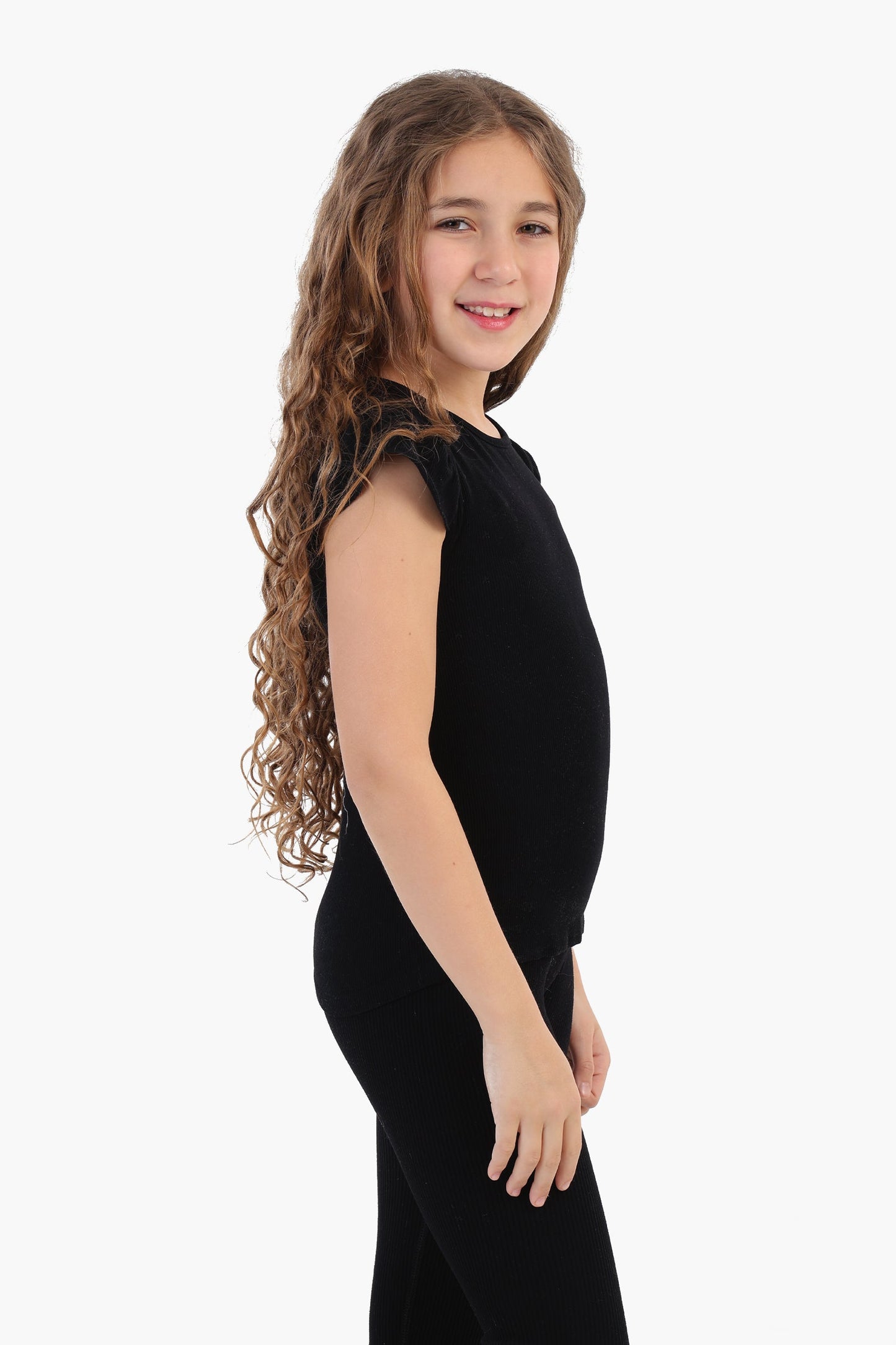 بلوزة مضلعة بكشكشة للبنات