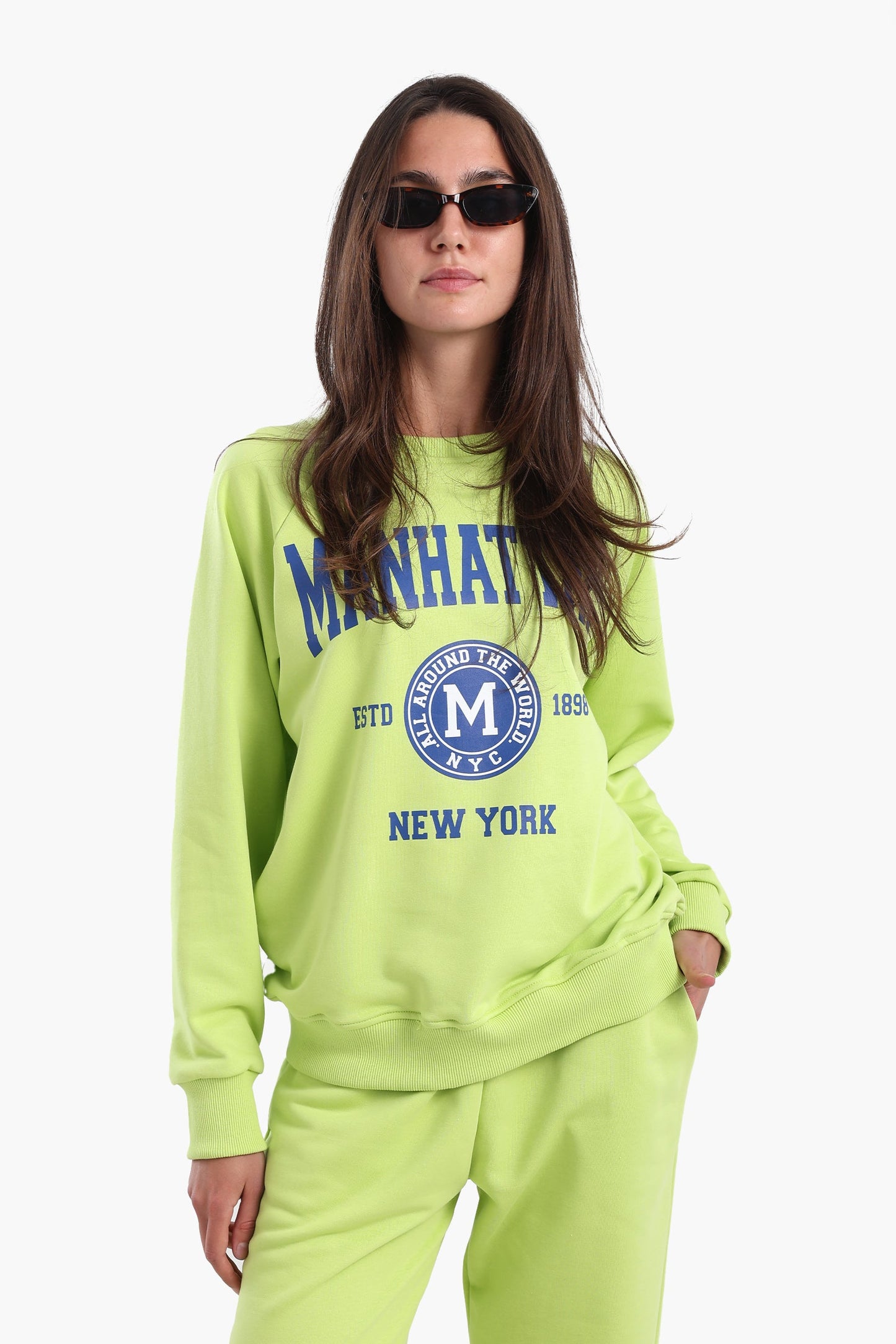 سويت شيرت بيستاش لاونج