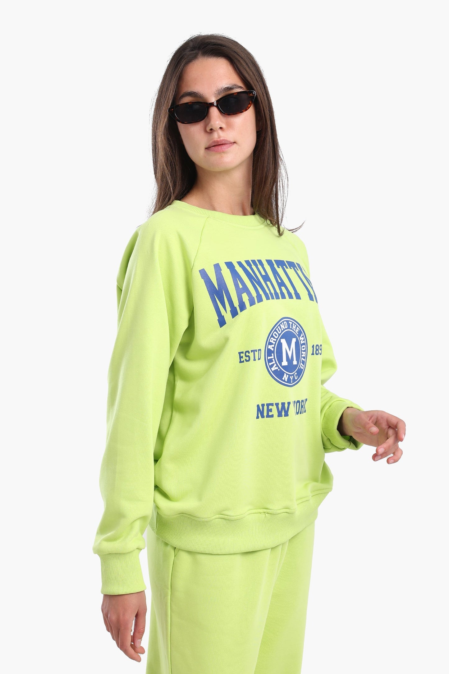 سويت شيرت بيستاش لاونج