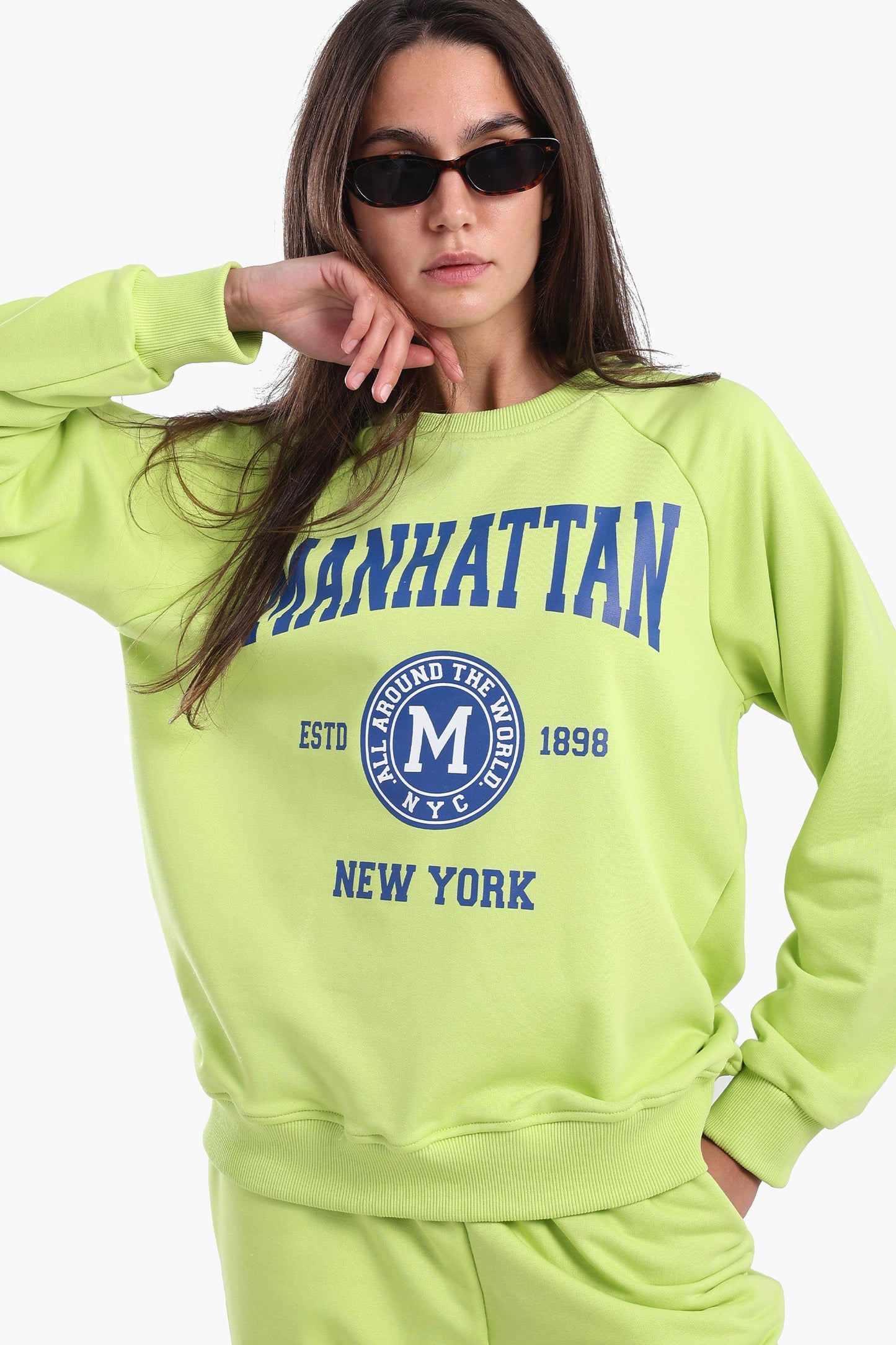 سويت شيرت بيستاش لاونج