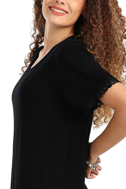 Lightweight Nightgown with Lace