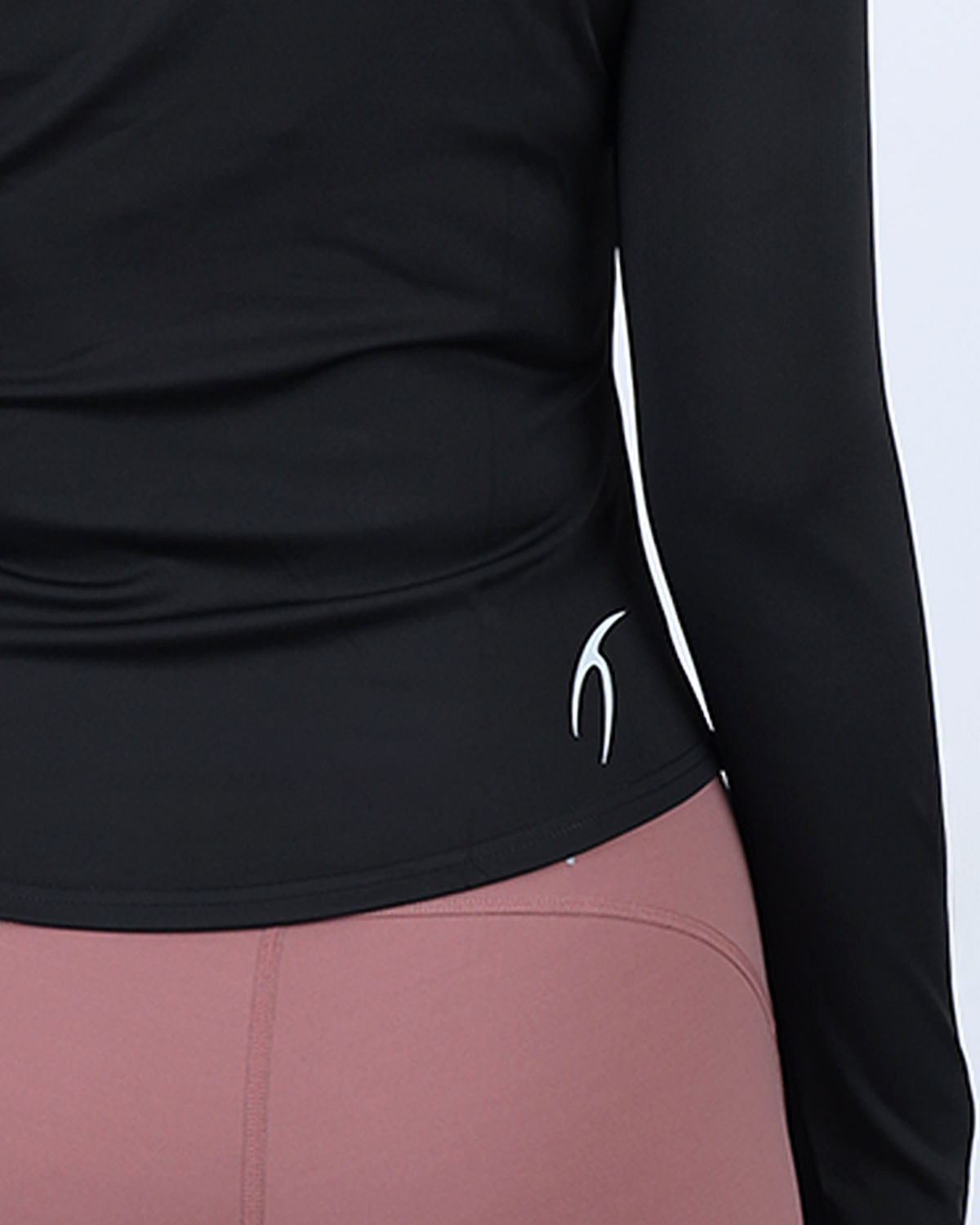 Black Blush Elegance Long-Sleeve Active Top