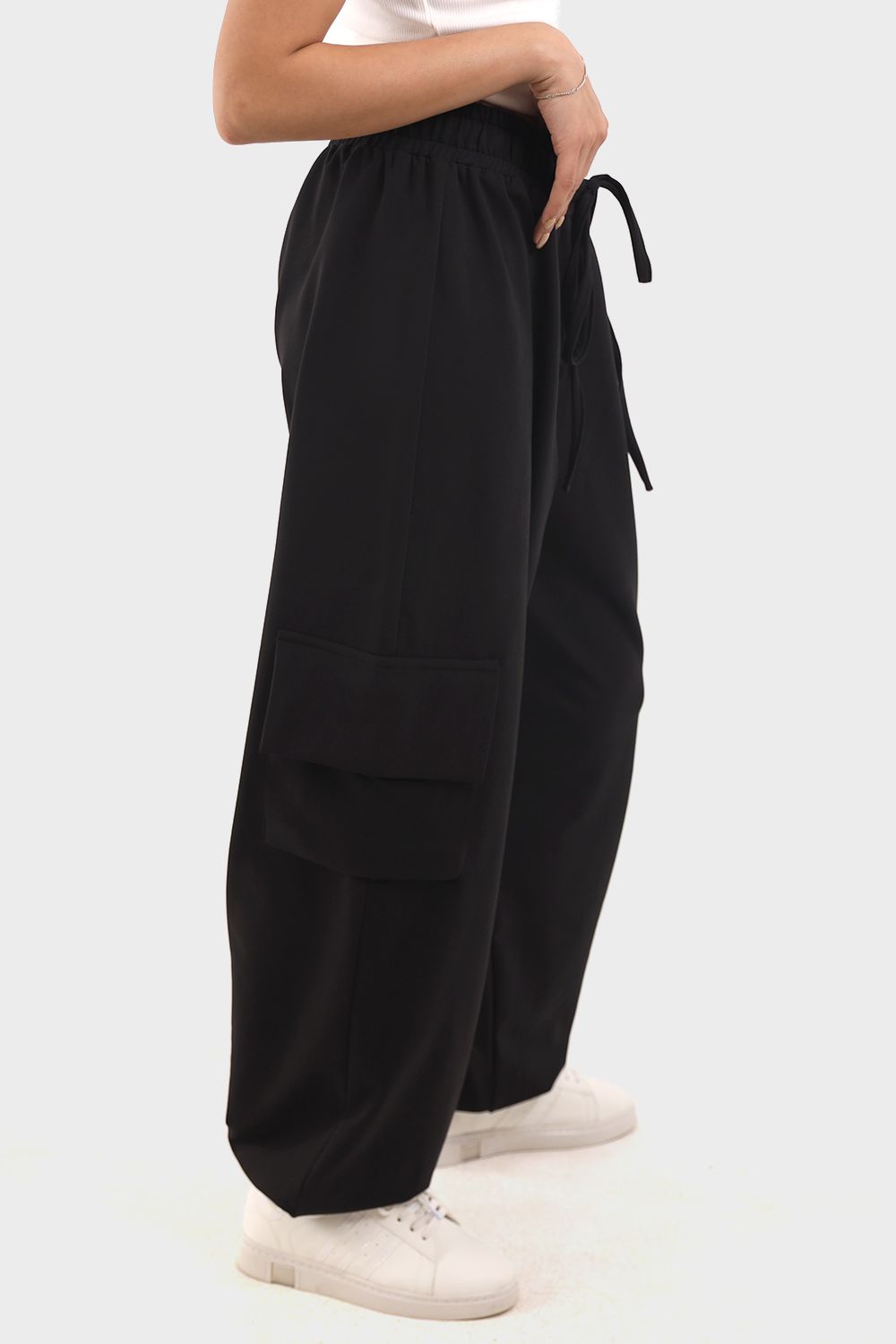 Okoye Black Side Pockets Sweatpants