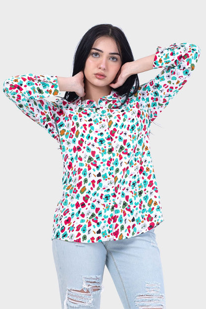 بلوزة منقوشة بأزرار