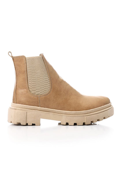 Camel Casual Chelsea Boots