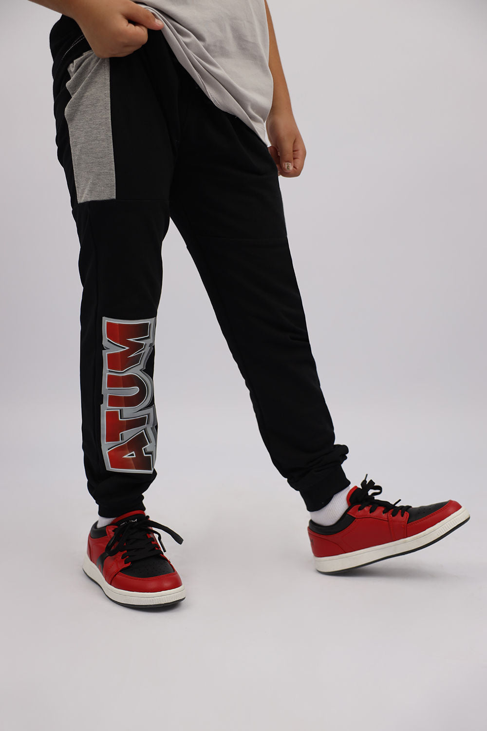 Atum Boy'S Wow Graphic Sweatpants