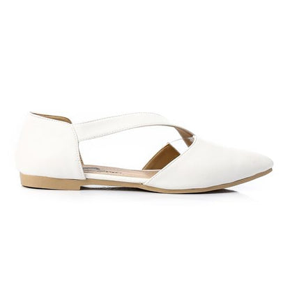 حذاء مسطح جلدي مفتوح الجانبين