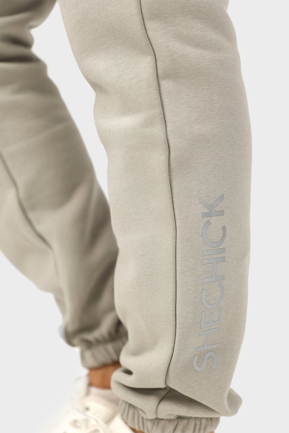 Shechick Slip on Sweatpants with Side Pockets