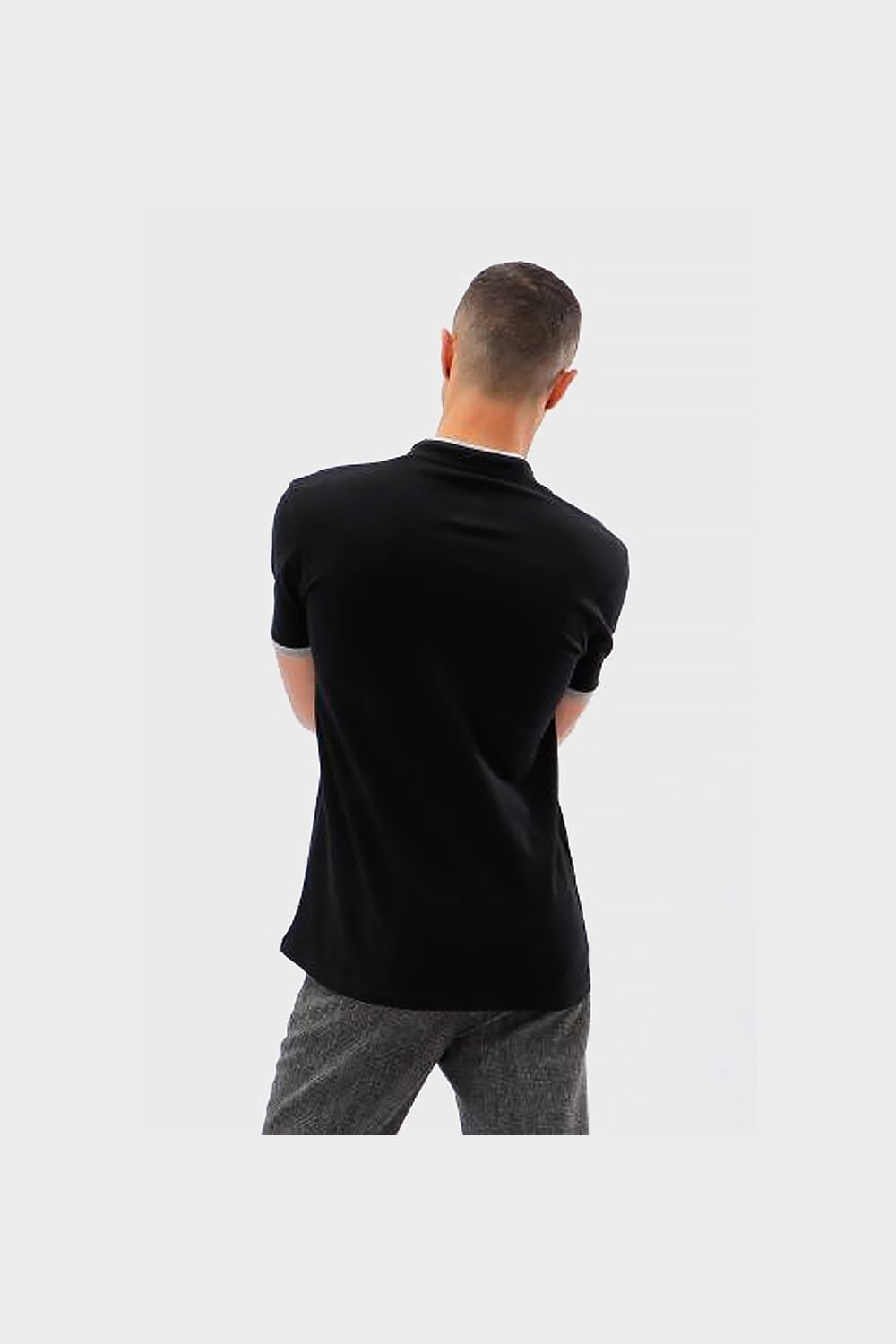 Izor Plain Half Sleeves T-Shirt