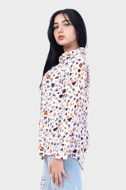 بلوزة منقوشة بأزرار